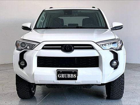 Used 2023 Toyota 4Runner SR5 Premium w/ Moonroof Package AWD/4WD image 3