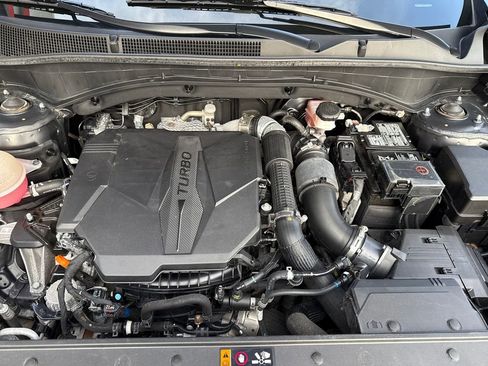 Used 2023 Hyundai Santa Fe Limited AWD/4WD image 37