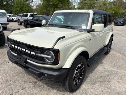 Certified 2025 Ford Bronco Outer Banks