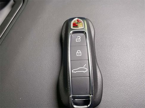 New 2026 Porsche Panamera 4 image 42