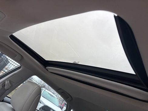 Used 2013 Toyota Avalon Limited image 10