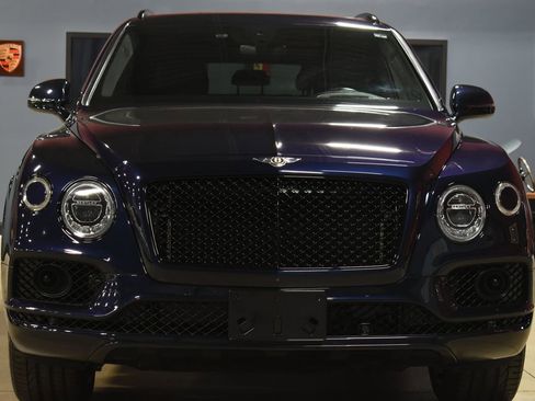 Used 2020 Bentley Bentayga Design Series image 5