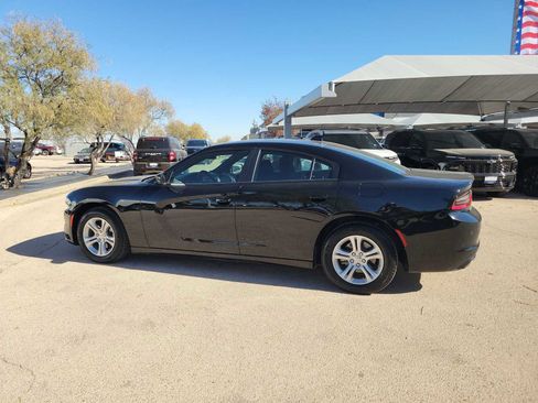 Used 2023 Dodge Charger SXT w/ Cold Weather Package image 3