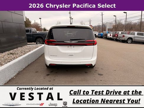 New 2026 Chrysler Pacifica Select image 6