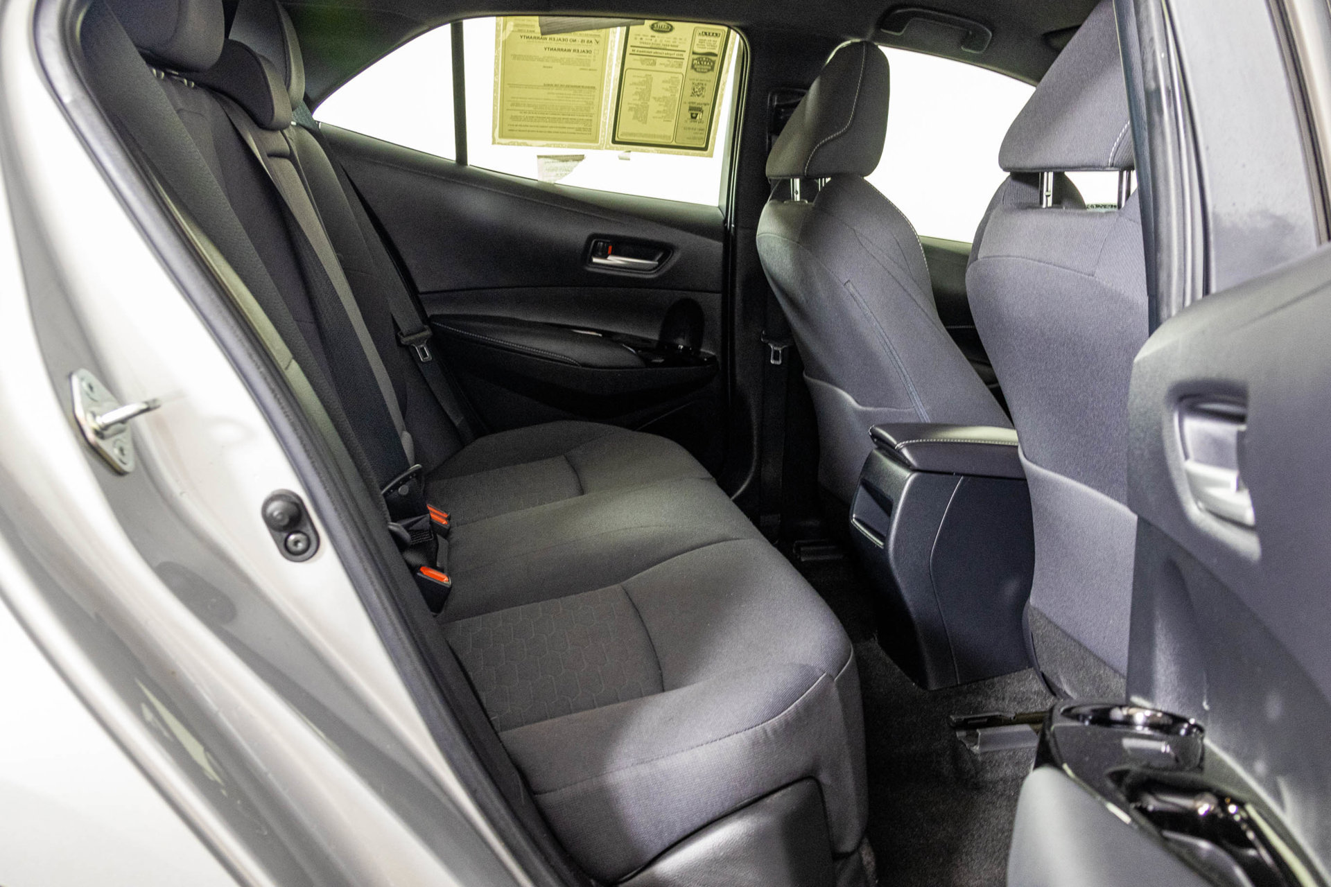 Used 2021 Toyota Corolla SE w/ Carpet Mat Package (TMS) FWD image 40