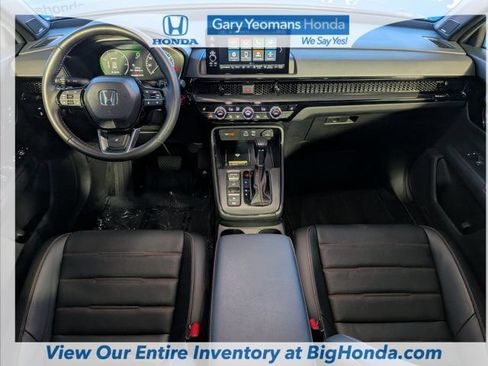 Used 2025 Honda CR-V Sport Touring image 16