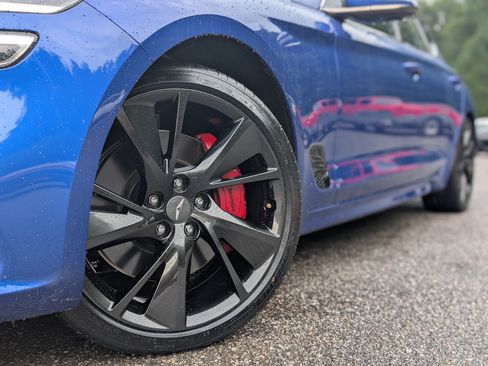 Used 2023 Genesis G70 2.0T w/ Sport Prestige Package RWD image 34