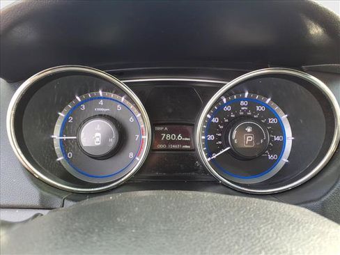 Used 2012 Hyundai Sonata SE FWD image 21