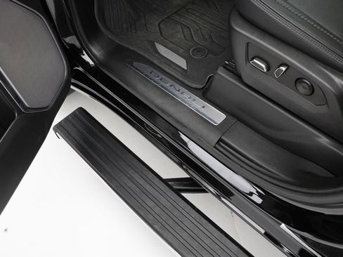 Used 2023 GMC Sierra 1500 Denali w/ Denali Reserve Package image 20