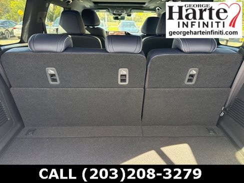 New 2026 INFINITI QX80 4WD image 11