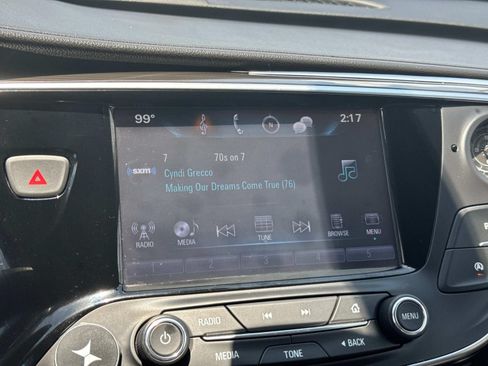 Used 2019 Buick Envision Preferred FWD image 37