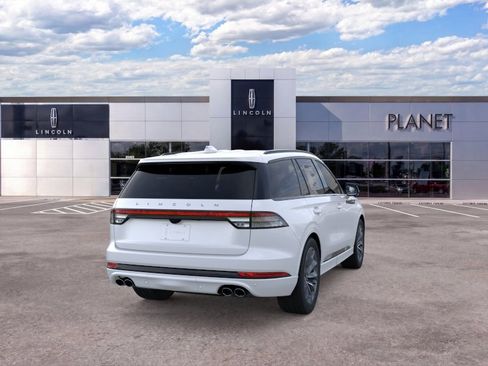 New 2026 Lincoln Aviator 2WD w/ Jet Appearance Package image 8