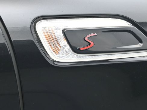 Used 2023 MINI Cooper Clubman S w/ Premium Package image 13