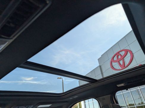 New 2026 Toyota Sequoia Platinum image 33