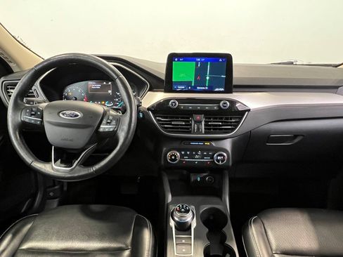 Used 2020 Ford Escape SEL image 17