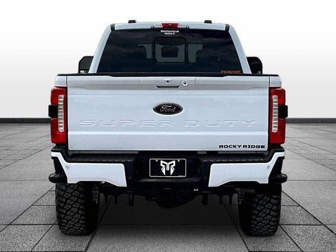 New 2026 Ford F250 Lariat w/ Black Appearance Package AWD/4WD image 4