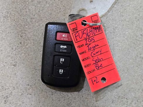 Used 2015 Toyota Camry XSE w/ Advanced Technology Package FWD image 32