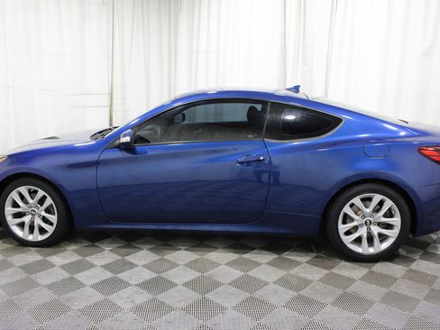 Used 2015 Hyundai Genesis 3.8 image 30