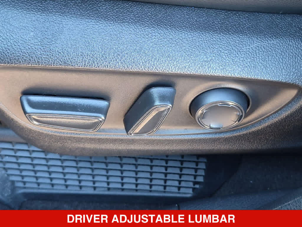 Used 2025 Toyota Sienna XLE Woodland Edition AWD/4WD image 17