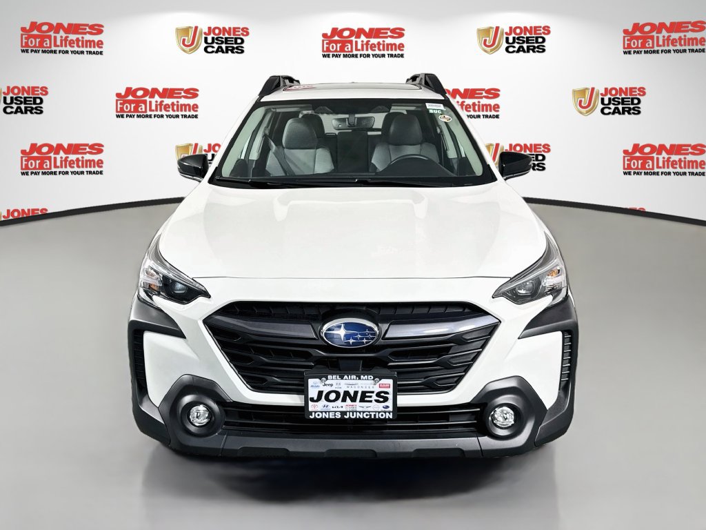 Used 2025 Subaru Outback Premium AWD/4WD image 13