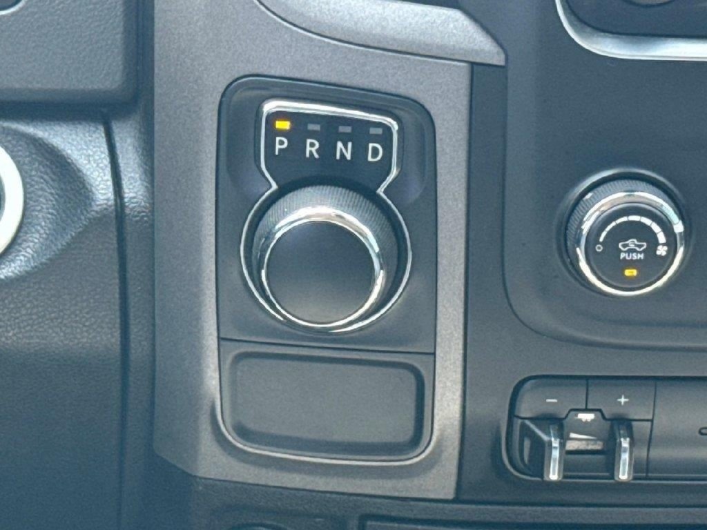 Used 2019 RAM 1500 Tradesman w/ Chrome Appearance Group RWD image 20
