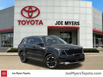 Used 2025 Kia Sorento S