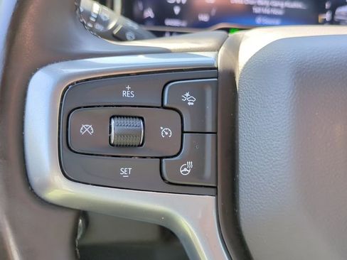 Used 2025 Chevrolet Silverado 1500 LT AWD/4WD image 23