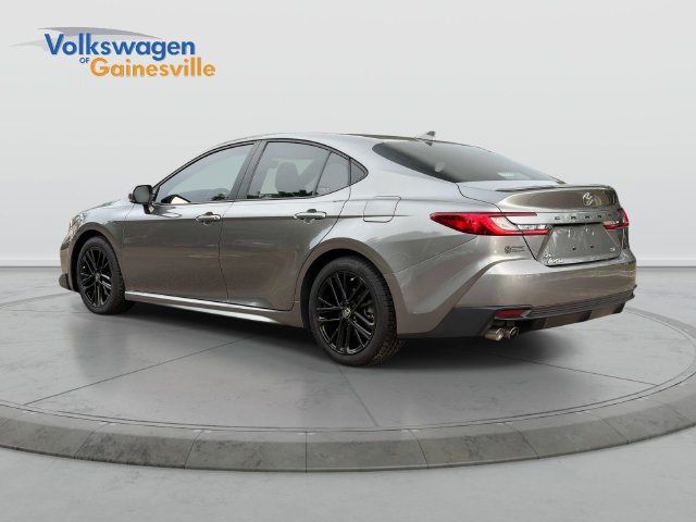 Used 2025 Toyota Camry SE w/ Convenience Package FWD image 6