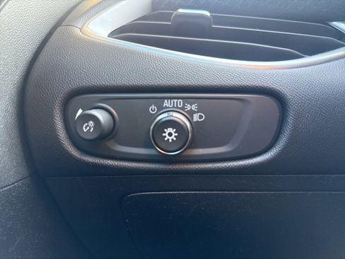 Used 2025 Chevrolet Malibu RS image 12