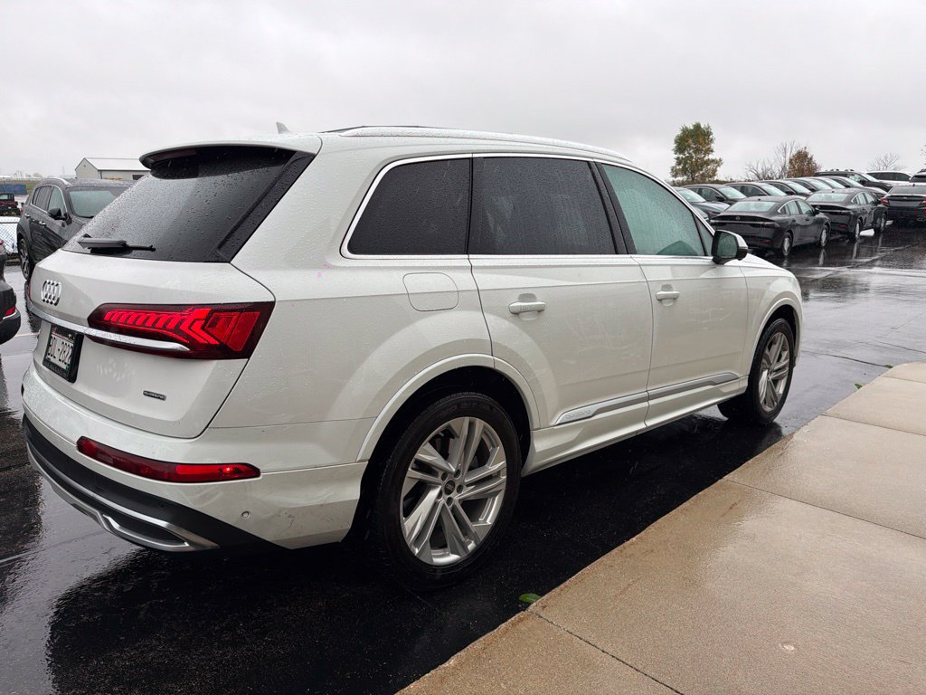 Used 2023 Audi Q7 3.0T Premium Plus AWD/4WD image 6