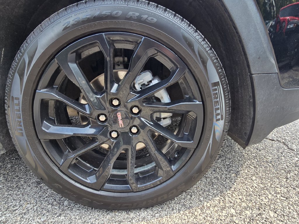 Used 2024 GMC Terrain SLT w/ Elevation Edition AWD/4WD image 20