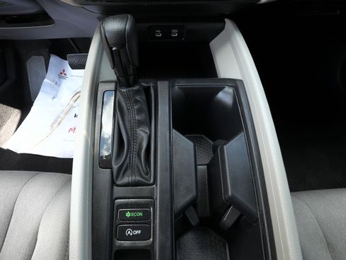 Used 2025 Honda Accord SE image 25