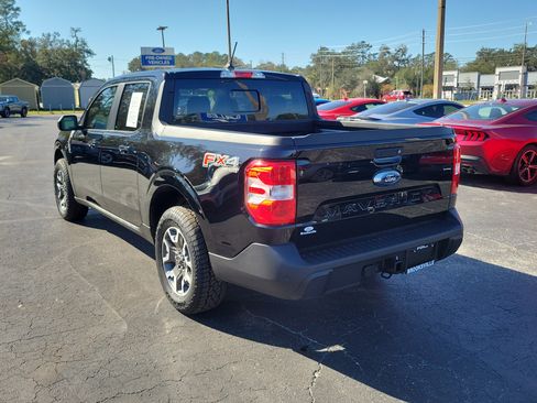 Used 2024 Ford Maverick Lariat w/ FX4 Off-Road Package image 4