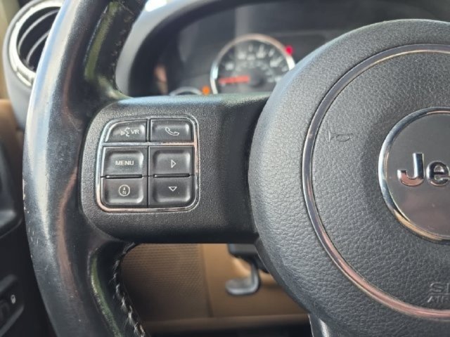 Used 2017 Jeep Wrangler Unlimited Sahara w/ Dual Top Group AWD/4WD image 14