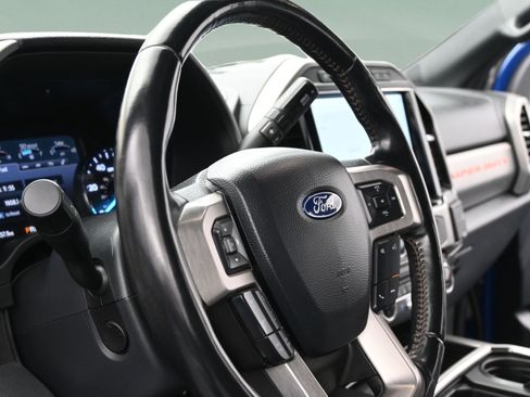 Used 2022 Ford F350 Platinum AWD/4WD image 13