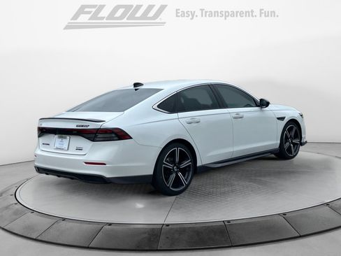 Certified 2023 Honda Accord Sport image 9