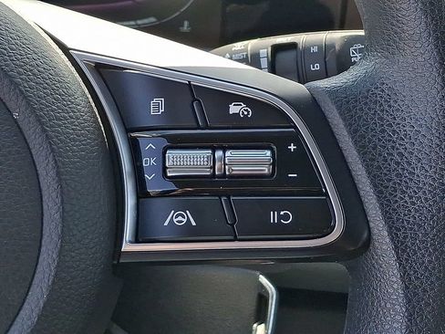 Certified 2024 Kia Seltos LX AWD/4WD image 18