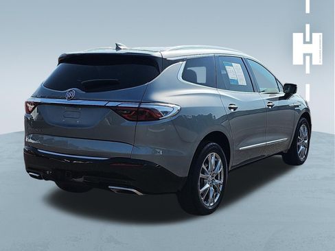 Used 2023 Buick Enclave Essence w/ Experience Buick Package FWD image 4