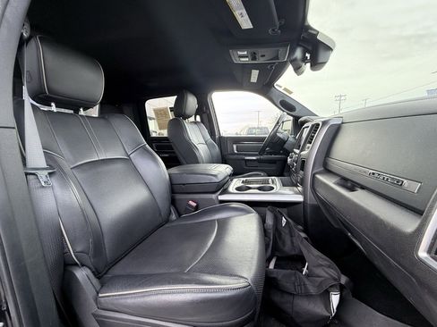 Used 2018 RAM 1500 Limited image 26