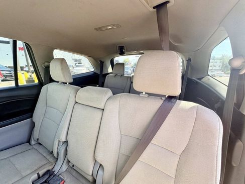 Used 2016 Honda Pilot EX image 23