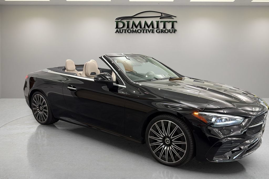 Used 2024 Mercedes-Benz CLE 300 4MATIC Cabriolet image 4