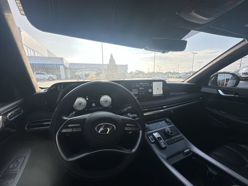 Used 2023 Hyundai Palisade Calligraphy w/ Cargo Package AWD/4WD image 10
