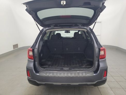 Used 2016 Subaru Outback 2.5i Premium image 29