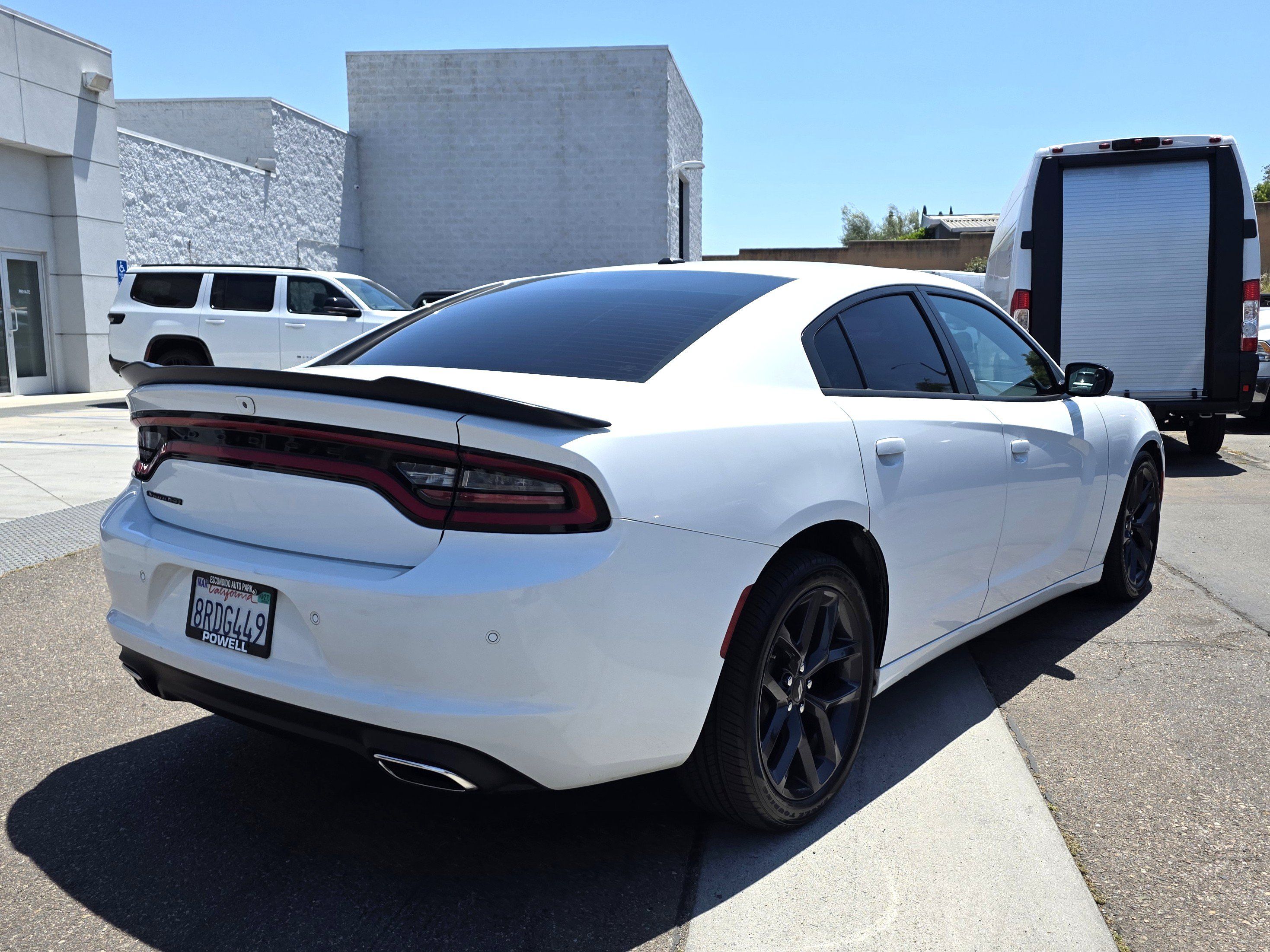 Used 2020 Dodge Charger SXT w/ Blacktop Package RWD image 5