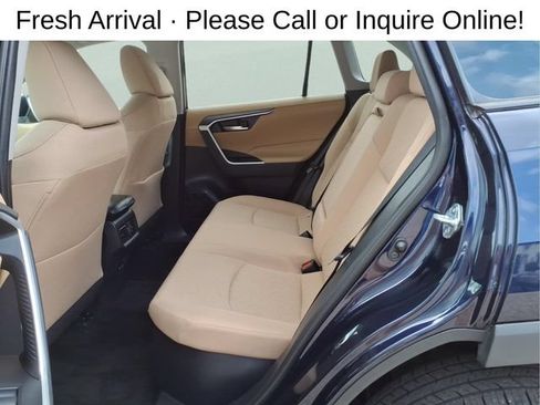 Used 2021 Toyota RAV4 XLE AWD/4WD image 22