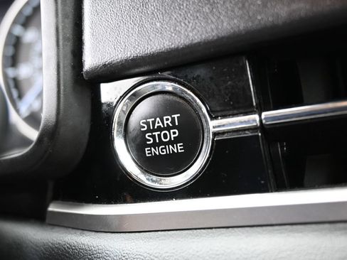 Used 2022 Mitsubishi Outlander SE FWD image 22