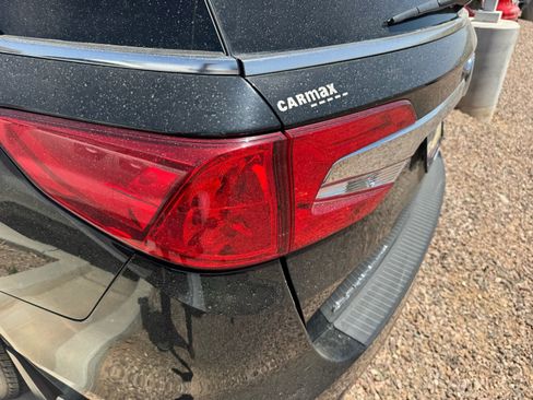 Used 2019 Honda Odyssey EX image 7