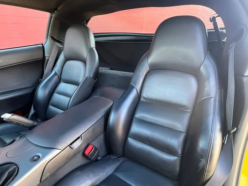 Used 2007 Chevrolet Corvette Coupe w/ Preferred Equipment Group image 10