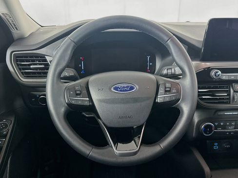 Used 2023 Ford Escape Active FWD image 18