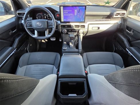 Certified 2025 Toyota Tacoma TRD Sport image 4